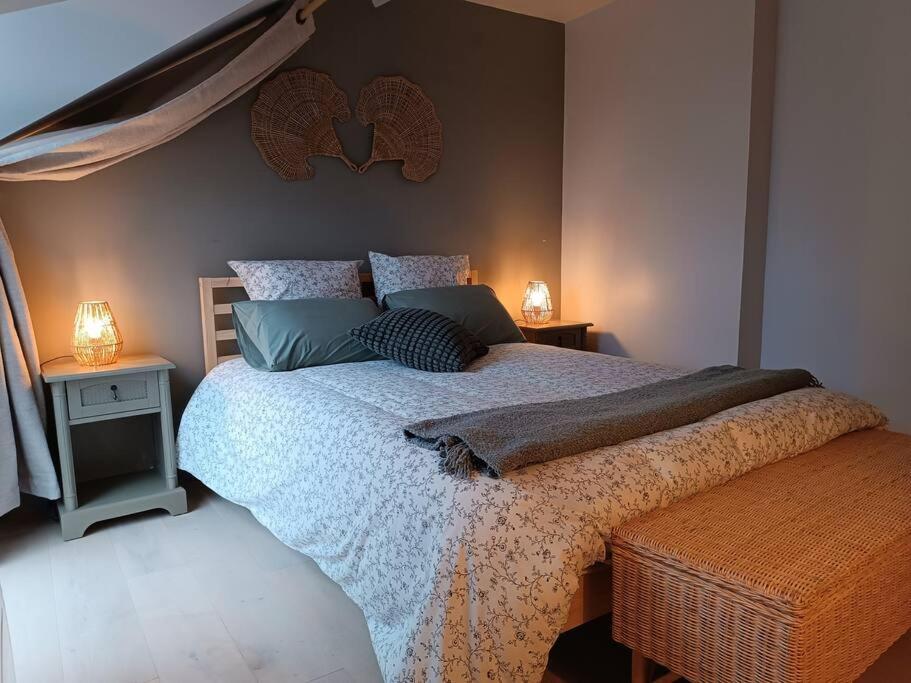 Triplex Hypercentre Avec Parking Apartment *